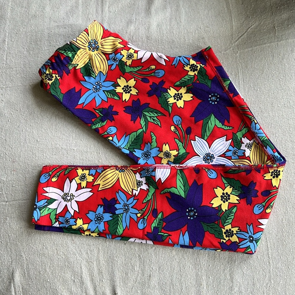 EUC Nike full length Hawaiian Print leggings, size S